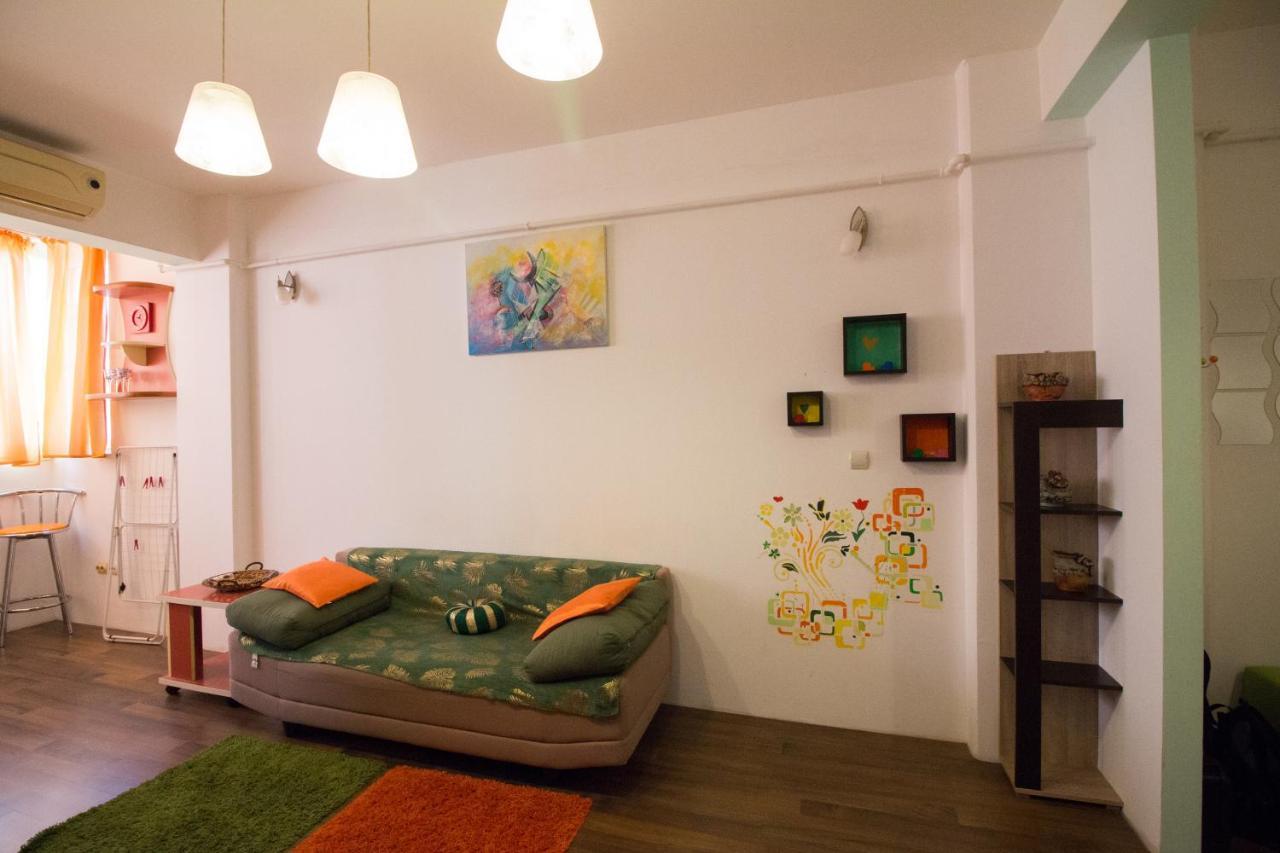 Intim Studio Flat Арад Екстериор снимка