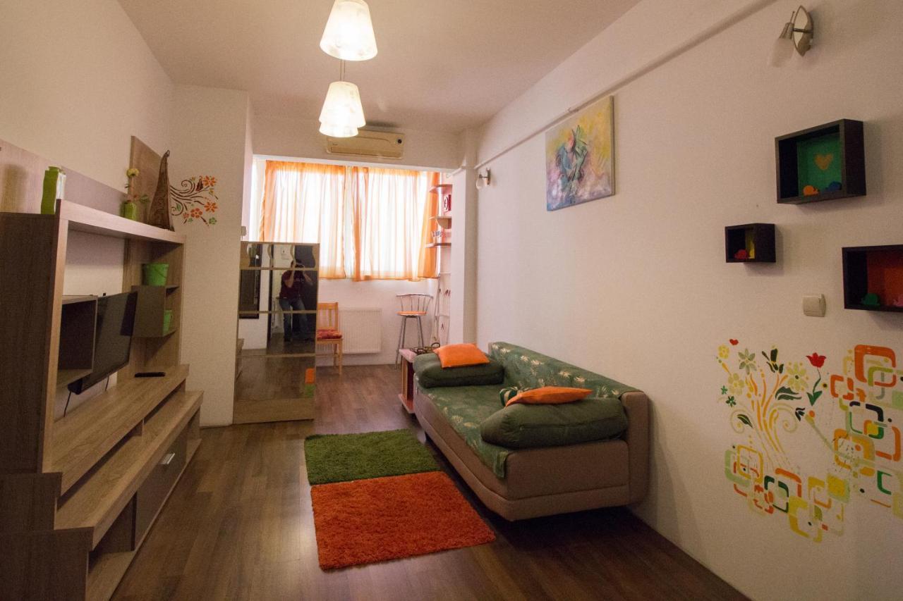 Intim Studio Flat Арад Екстериор снимка